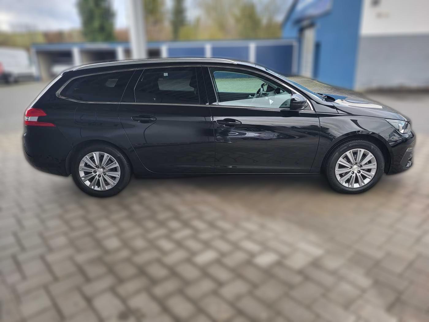 PEUGEOT 308 SW PureTech 130 GPF Stop & Start Allure