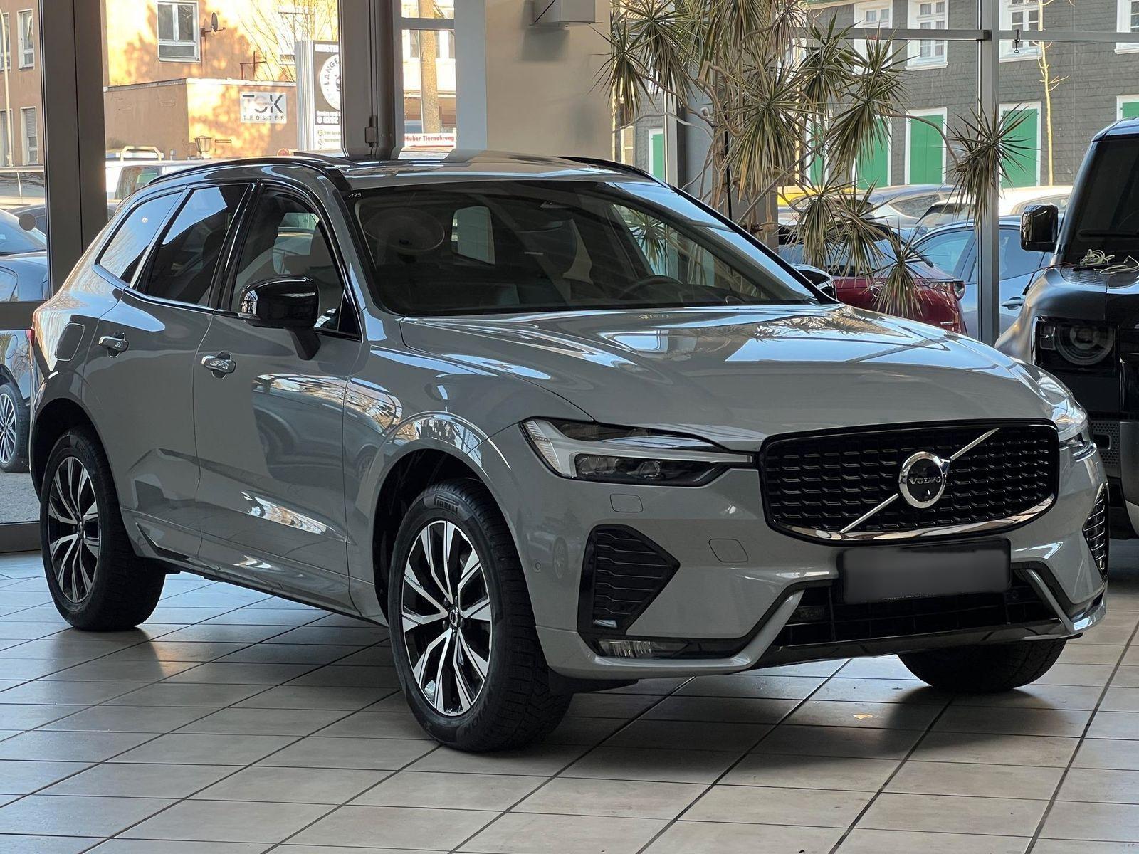 Volvo XC60 XC60 B4 AWD Plus Dark MHD|360°CAM|Pano|AHK|LEDER